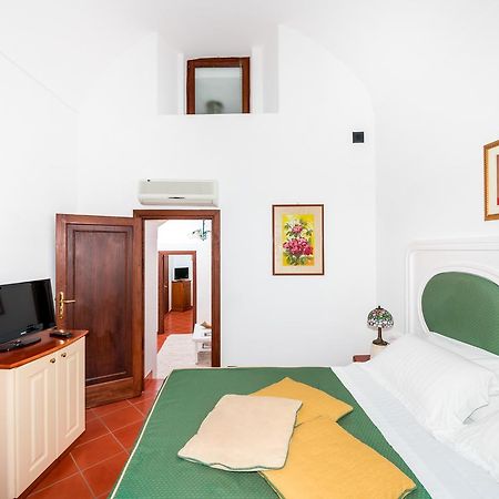 Casa Chiesa Nuova Lägenhet Positano Exteriör bild