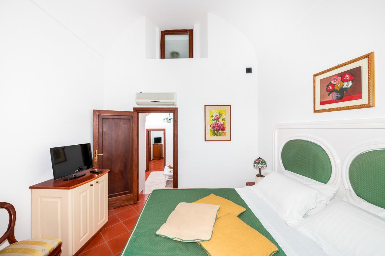 Casa Chiesa Nuova Lägenhet Positano Exteriör bild